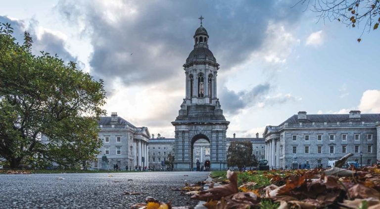 Trinity-College-Dublin-sehenswuerdigkeiten-feature
