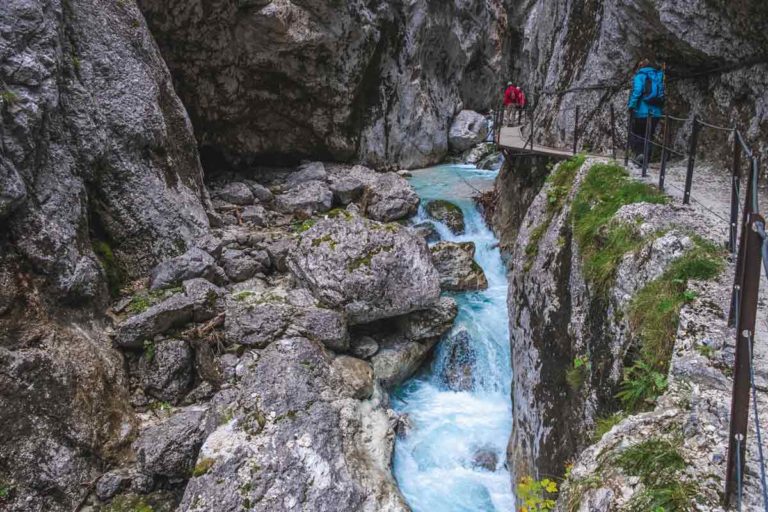 Wanderung durch die Höllentalklamm