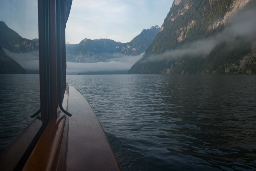 Fahrt über den Königssee zur Eiskapelle