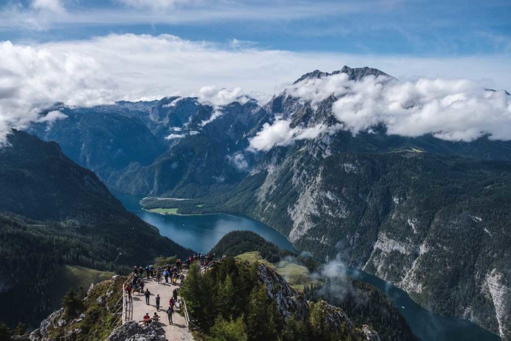 Ausblick vom Jennergipfel auf den Königssee und den Watzmann